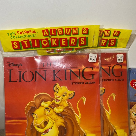 Large lot of vintage Lion King party decorations and miscellaneous items - Picture 8 of 9